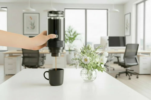 “Cafetera Portátil JFBONIN CM-1999 – Compacta, Segura y Fácil de Usar para Café en Cualquier Lugar